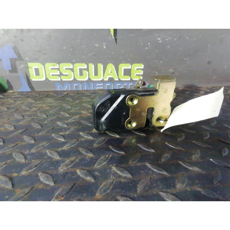 Recambio de cerradura puerta delantera derecha para jeep cherokee (kj) 3.7 limited referencia OEM IAM 55177042AF  