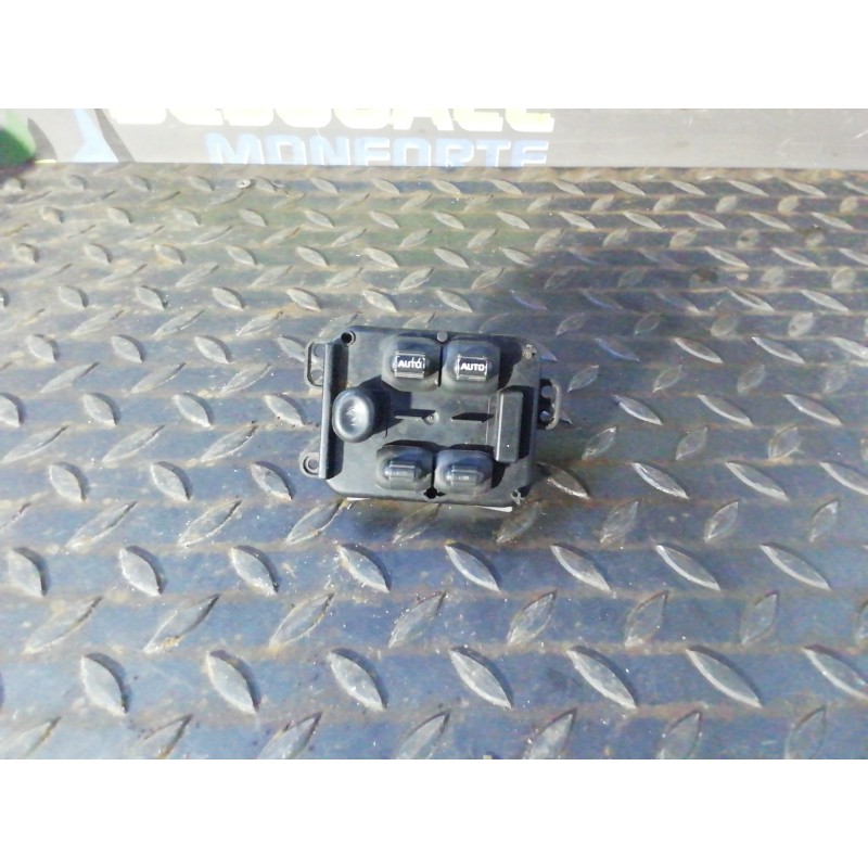 Recambio de mando elevalunas delantero izquierdo para jeep cherokee (kj) 3.7 limited referencia OEM IAM 56054002AA 39754D 