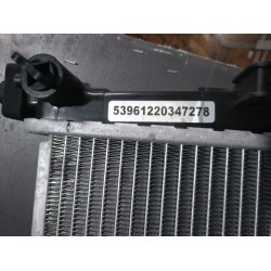 Recambio de radiador agua para jeep cherokee (kj) 3.7 limited referencia OEM IAM 53961220347278 53961 