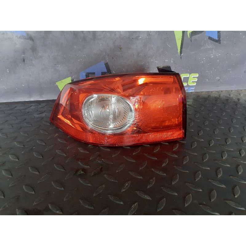 Recambio de piloto trasero izquierdo para renault laguna ii (bg0) confort authentique referencia OEM IAM 8200262667  