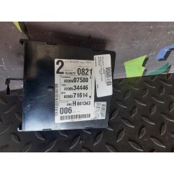 Recambio de caja reles / fusibles para renault laguna ii (bg0) confort authentique referencia OEM IAM 8200534446  