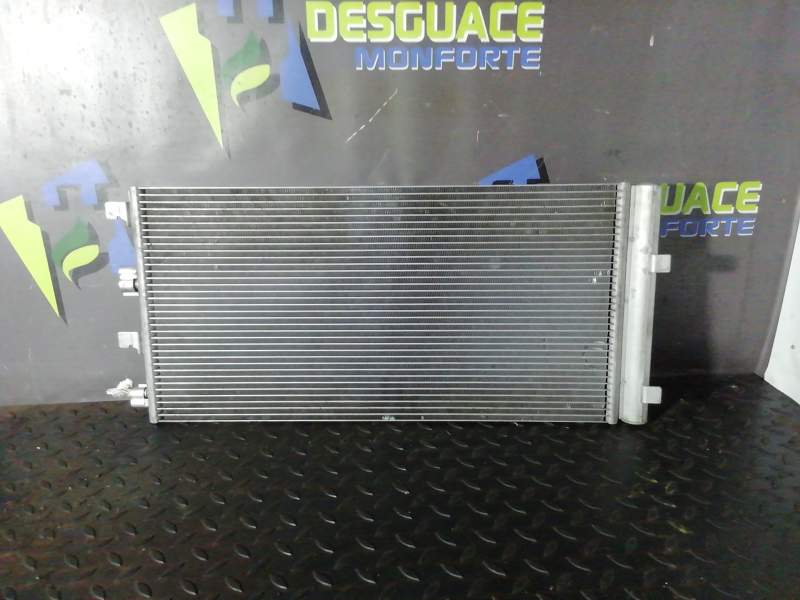 CONDENSADOR / RADIADOR AIRE ACONDICIONADO 921008028R 