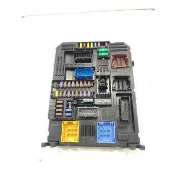 CAJA RELES / FUSIBLES 9832880280 