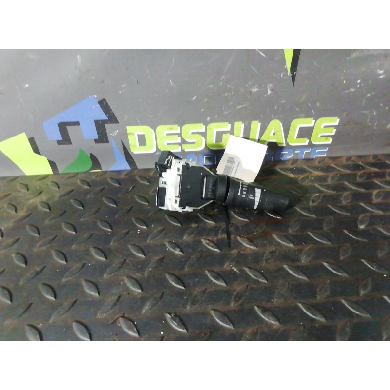 Recambio de mando limpia para nissan nv 200 (m20) kasten premium referencia OEM IAM 25260EM30E  