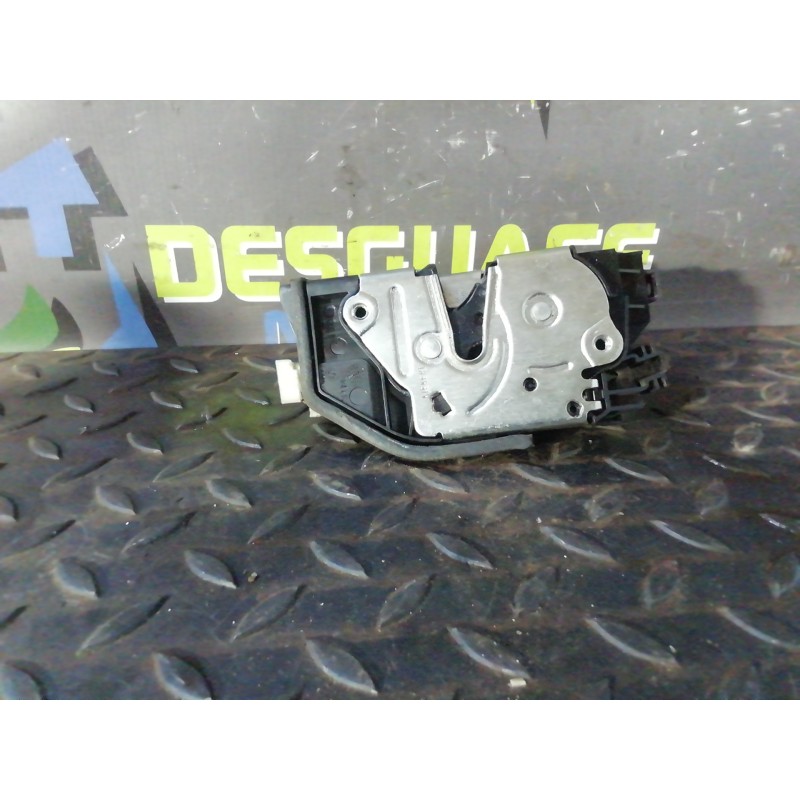 Recambio de cerradura puerta delantera izquierda para bmw serie 3 berlina (e90) 320d referencia OEM IAM   