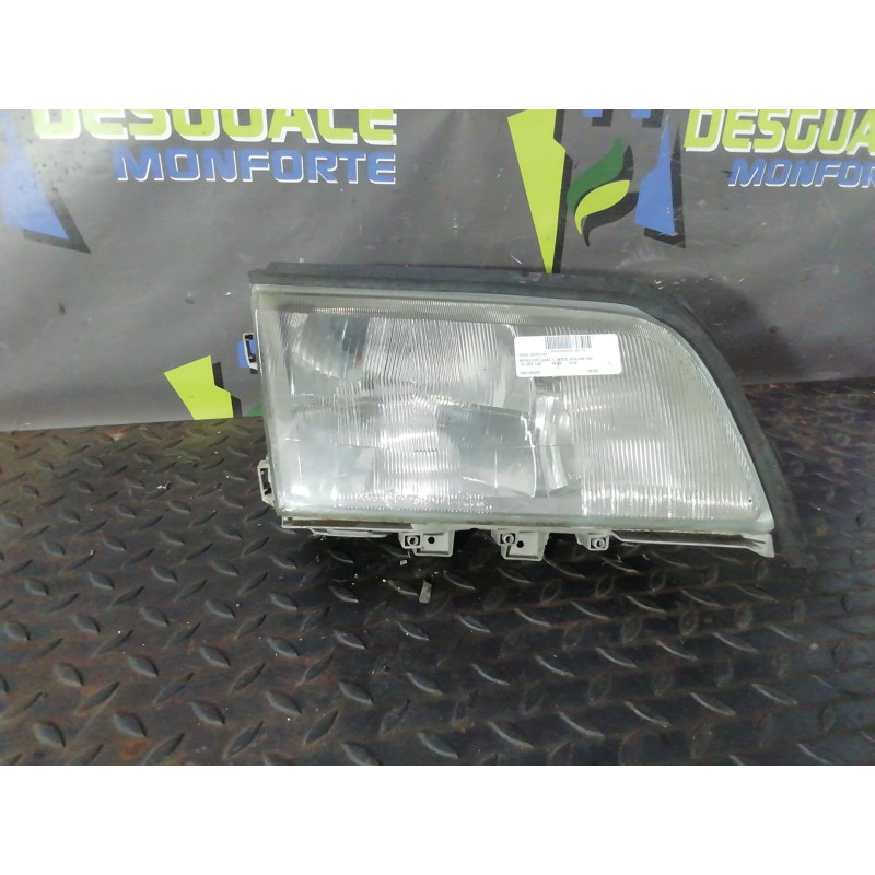 Recambio de faro derecho para mercedes-benz clase c (w202) berlina 250 td (202.128) referencia OEM IAM 0301082202  