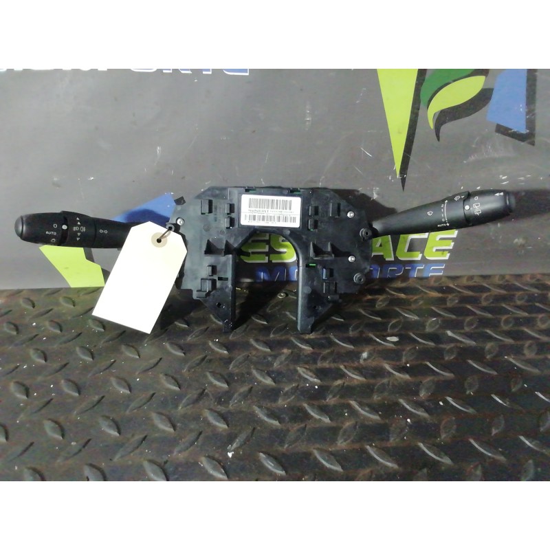 Recambio de mando limpia para citroën c4 picasso business class referencia OEM IAM 96656018XT  