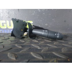 Recambio de mando limpia para dacia duster laureate 4x4 referencia OEM IAM E10606293  