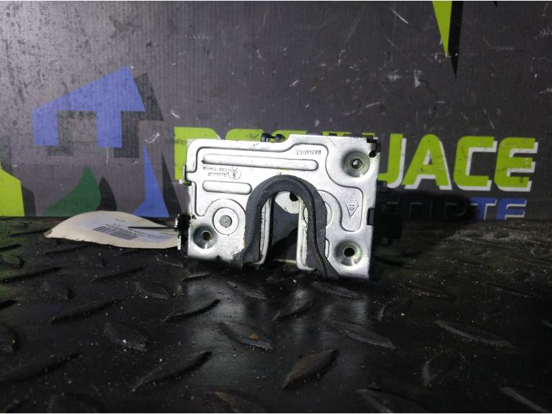 CERRADURA PUERTA TRASERA DERECHA 825029550R 