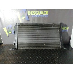 Recambio de radiador agua para dacia duster laureate 4x4 referencia OEM IAM 8200880550 8200880550B 