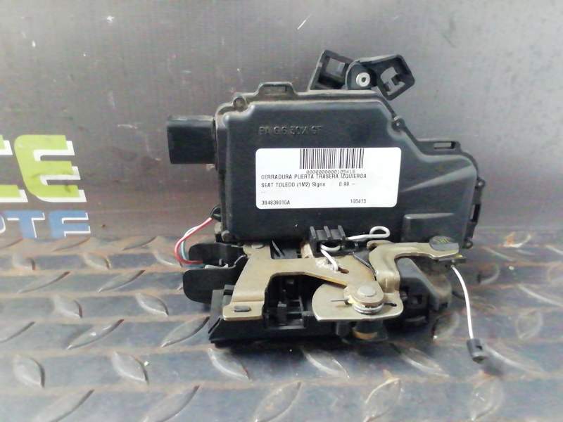 CERRADURA PUERTA TRASERA IZQUIERDA 3B4839015A 