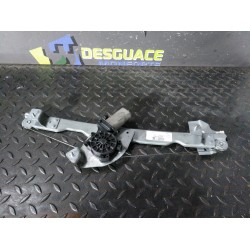 Recambio de elevalunas delantero izquierdo para dacia duster laureate 4x4 referencia OEM IAM 82007338290  