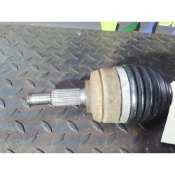 Recambio de transmision delantera izquierda para dacia duster laureate 4x4 referencia OEM IAM 391017275R  