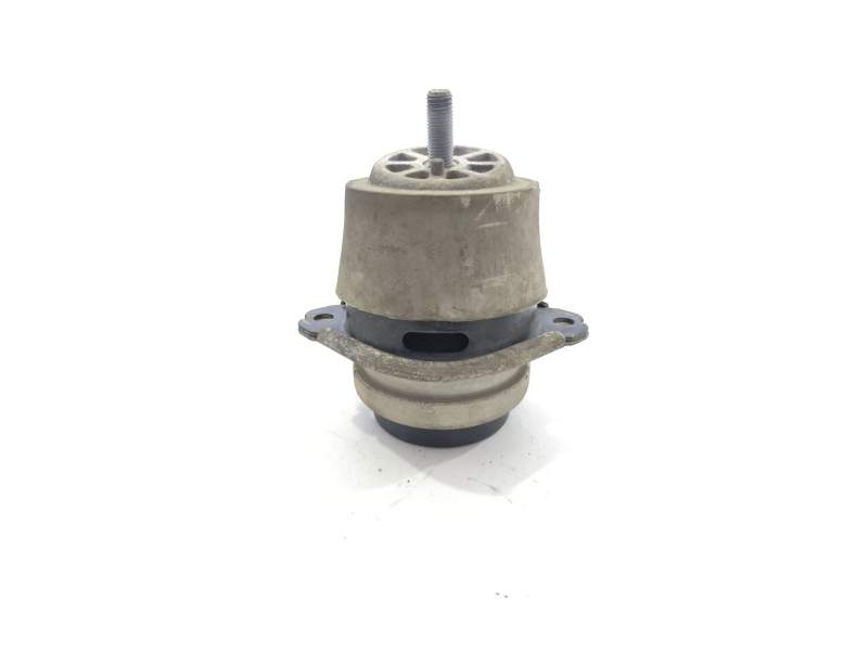 SOPORTE MOTOR 7L6199131 