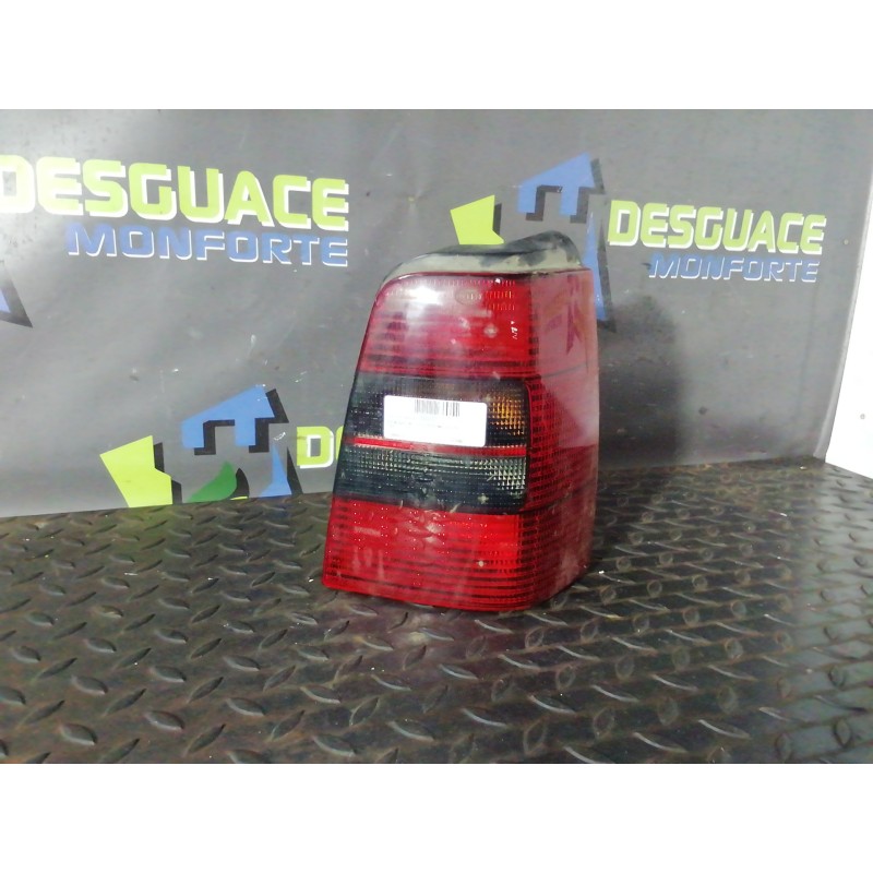 Recambio de piloto trasero derecho para volkswagen golf iv berlina (1j1) 1.6 16v referencia OEM IAM 1H9945112  