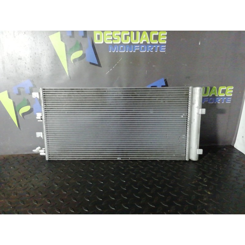 Recambio de condensador / radiador aire acondicionado para dacia duster laureate 4x4 referencia OEM IAM 921008028R  