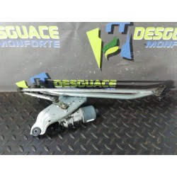 Recambio de motor limpia delantero para dacia duster laureate 4x4 referencia OEM IAM 8200619512 3397020879 