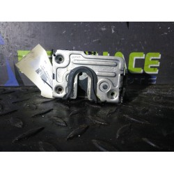 Recambio de cerradura puerta trasera izquierda para dacia duster laureate 4x4 referencia OEM IAM 825030283R  