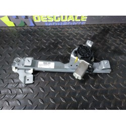 Recambio de elevalunas trasero izquierdo para dacia duster laureate 4x4 referencia OEM IAM 8200733833D  