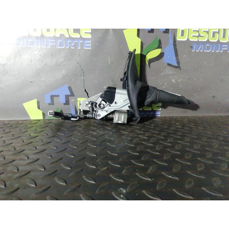 Recambio de palanca freno para bmw serie 3 berlina (e90) 320d referencia OEM IAM 34406764924 678711 