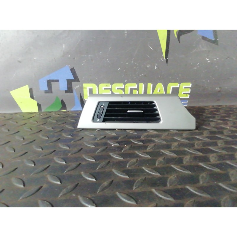 Recambio de rejilla aireadora para bmw serie 3 berlina (e90) 320d referencia OEM IAM 91304599  