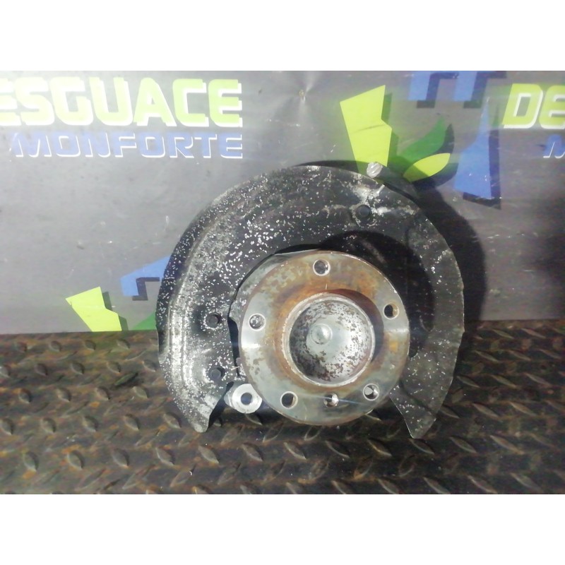 Recambio de mangueta delantera derecha para bmw serie 3 berlina (e90) 320d referencia OEM IAM 3121677321004 13612610 