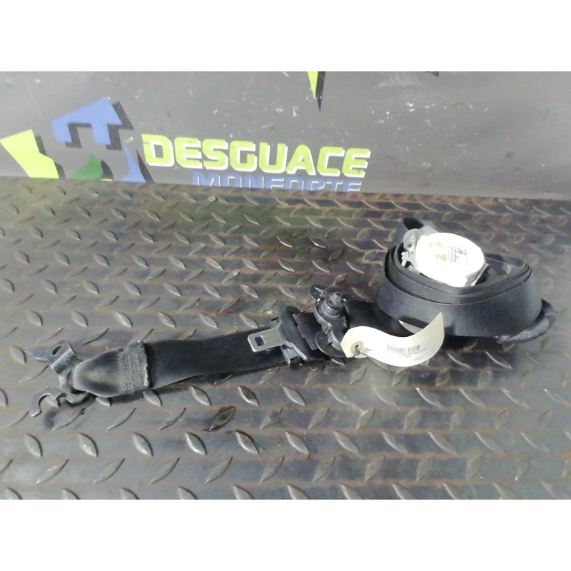 Recambio de cinturon seguridad delantero izquierdo para bmw serie 3 berlina (e90) 320d referencia OEM IAM 330598483  