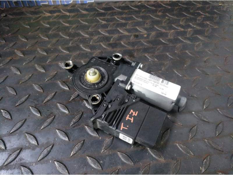 MOTOR ELEVALUNAS TRASERO IZQUIERDO 5M0839401A 