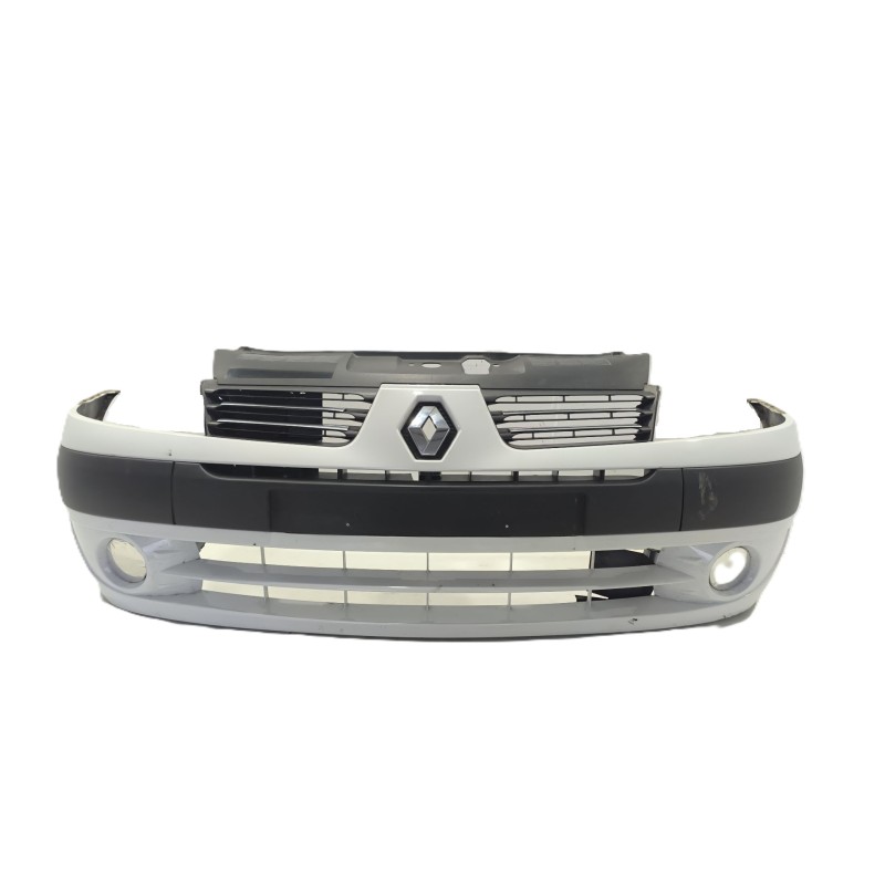 Desguace MonfortePARAGOLPES DELANTERO 8200074471 RENAULTPiezas vehículos|Desguace Monforte