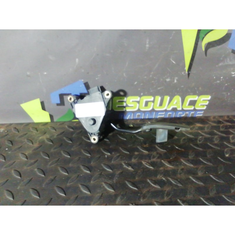 Recambio de pedal acelerador para nissan nv 200 (m20) kasten premium referencia OEM IAM 1780572  