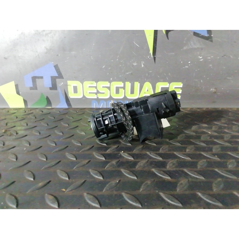 Recambio de conmutador de arranque para fiat seicento (187) hobby referencia OEM IAM 05521B365  