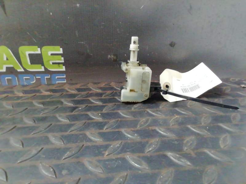 MOTOR CIERRE CENTRALIZADO PORTON 3B0959781B 