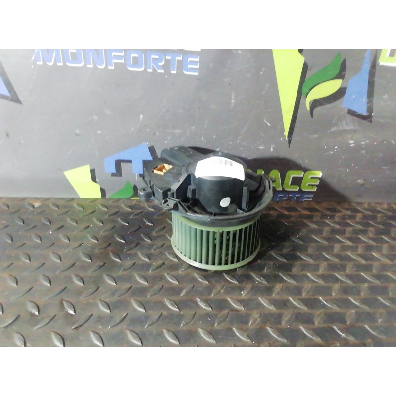 Recambio de motor calefaccion para audi a4 berlina (b5) 1.9 tdi quattro referencia OEM IAM 740221233F 8D1820021 