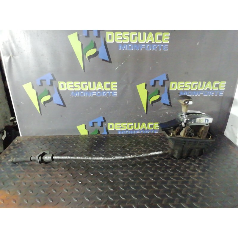 Recambio de palanca cambio para volkswagen passat variant (3b5) highline referencia OEM IAM 3B1713111G  