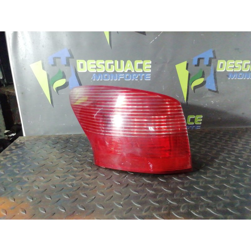 Recambio de piloto trasero izquierdo para peugeot 407 sw 2.0 16v hdi fap referencia OEM IAM 9641948780  