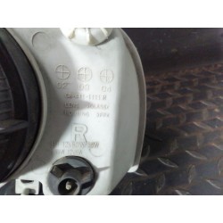 Recambio de faro derecho para volkswagen golf iii berlina (1h1) 1.9 diesel referencia OEM IAM 084411111R  
