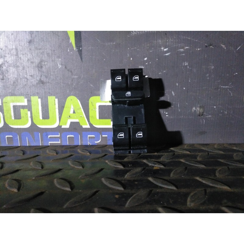 Recambio de mando elevalunas delantero izquierdo para volkswagen golf plus (5m1) bluemotion edition referencia OEM IAM 1K4959857