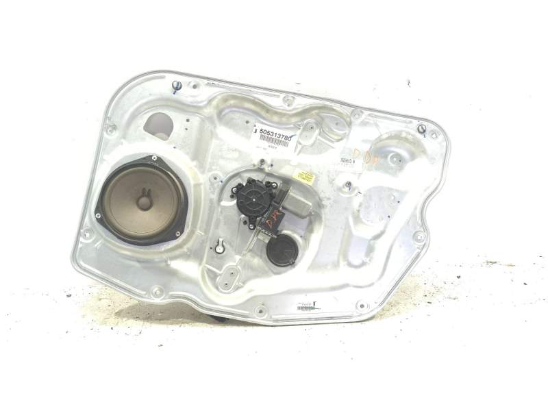 MOTOR ELEVALUNAS DELANTERO DERECHO 505313780 / 71754403 
