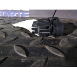 Recambio de interruptor para dacia duster laureate 4x4 referencia OEM IAM E2311115  