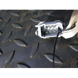 Recambio de interruptor para dacia duster laureate 4x4 referencia OEM IAM 107843B  