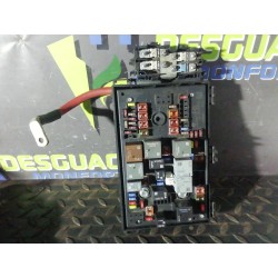 Recambio de caja reles / fusibles para opel astra j sports tourer sport referencia OEM IAM 13318785 13318785RL 1110035AB