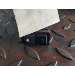 Recambio de mando elevalunas delantero derecho para bmw serie 5 berlina (e39) 2.0 16v diesel cat referencia OEM IAM 8368974  