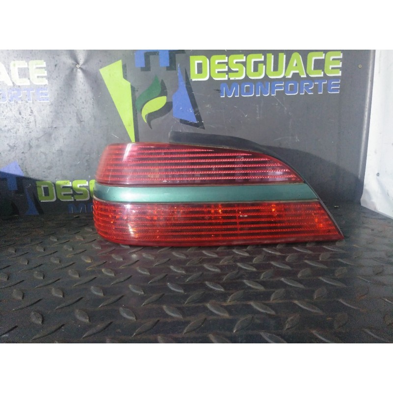 Recambio de piloto trasero izquierdo para peugeot 406 berlina (s1/s2) sr referencia OEM IAM 9630364877  