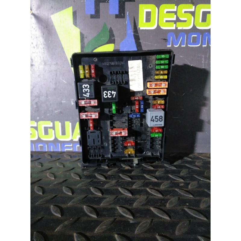 Recambio de caja reles / fusibles para volkswagen golf plus (5m1) bluemotion edition referencia OEM IAM 1K0937124K 1A3101053584 