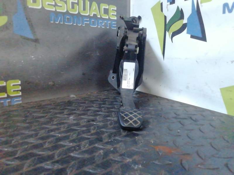 PEDAL EMBRAGUE 5Q1721059 