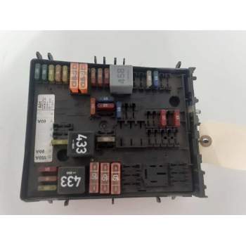 CAJA RELES / FUSIBLES 1K0937124H 