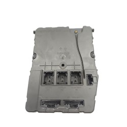 Desguace MonforteCAJA RELES / FUSIBLES 8200433197 RENAULTPiezas vehículos|Desguace Monforte