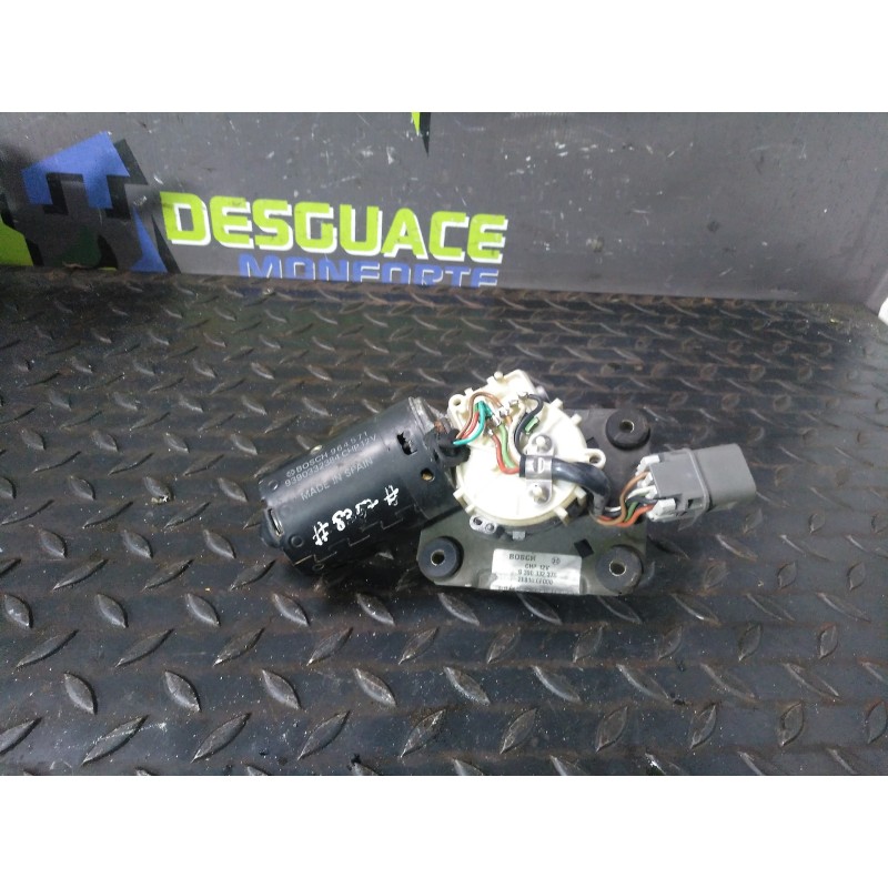 Recambio de motor limpia trasero para nissan terrano/terrano.ii (r20) 2.4 cat referencia OEM IAM 9390332384  