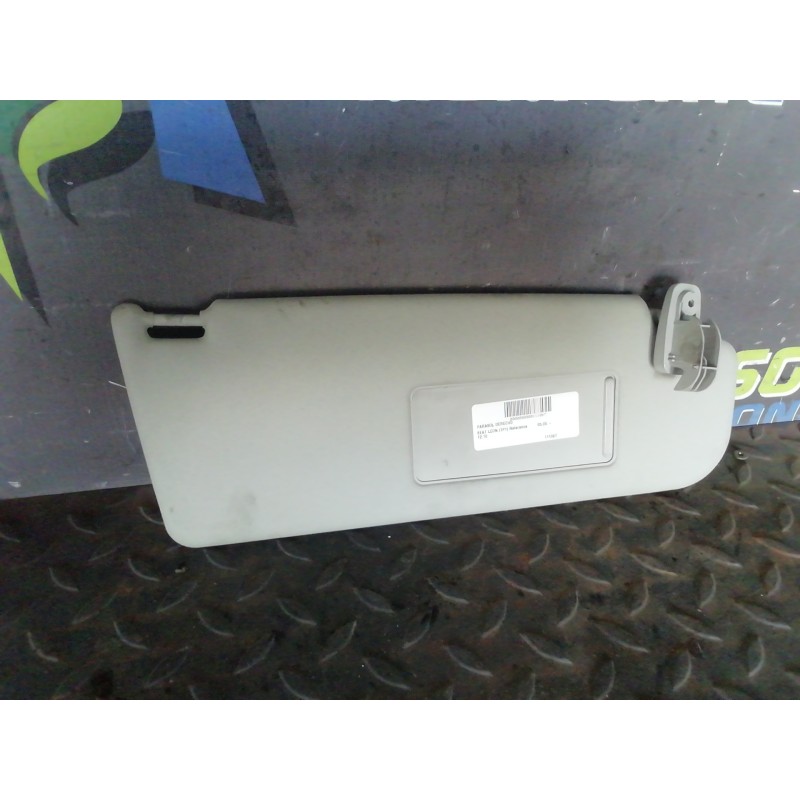 Desguace MonfortePARASOL DERECHO 5P0857552D SEATPiezas vehículos|Desguace Monforte