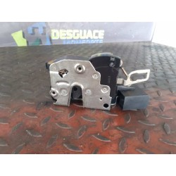 Recambio de cerradura puerta delantera izquierda para bmw serie 3 berlina (e36) 318i referencia OEM IAM 8122417  